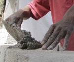 Crean cemento ecológico con vidrio de desecho