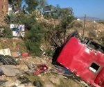Vuelca bus en vía Tijuana-Tecate; 4 muertos, 38 heridos