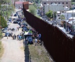 Protesta binacional contra muro en frontera México-EU