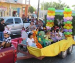 Participan kinders en desfile de primavera