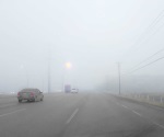 Banco de niebla obligó  a conductores a bajarle