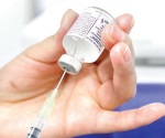 Escasean vacunas en unidad de salud