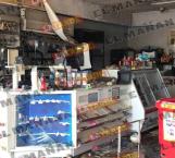 Incendian dos sujetos tienda de conveniencia en Prados de Alcalá