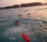 Rescata Semar a dos jóvenes a punto de ahogarse en Playa Dunas Doradas