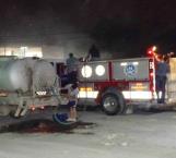 Intoxicados 2 bomberos por incendio en Matamoros
