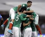 Aprovecha México deficiencias de Honduras; golea 3-0 a los catrachos