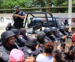 Tras la riña en penal en Acapulco cesan a director