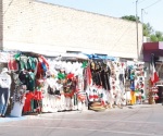Arriban vendedores de artesanías mexicanas