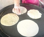 Los mexicanos prefieren tortillas hechas a mano
