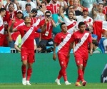 Perú gana 2-0 a Australia en su despedida del Mundial