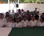 Empoderan a jóvenes con Bandera de México