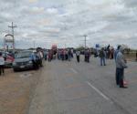 Ignoran acuerdo y campesinos vuelven a bloquear carretera Victoria-Matamoros