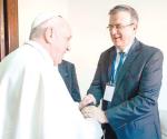 Ventila Ebrard reunión con el papa Francisco