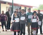 Premian a estudiantes ganadores de Concurso de Ortografía de las escuelas telesecundarias