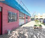 Abandonado y viejo permanece Mercado Juárez de la Longoria