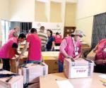 Arman 901 paquetes con material para la jornada electoral