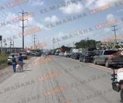 Bloquean carretera a San Fernando
