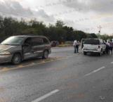 Intenta tomar la Ribereña y termina impactando un auto