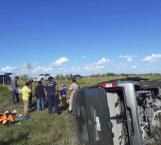 Vuelca camioneta tipo Van con pasaje en autopista Matamoros-Reynosa