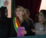 Presidenta de Bolivia dice sentir pena por los mexicanos