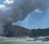 Suman 16 muertos en erupción de volcán en Nueva Zelanda