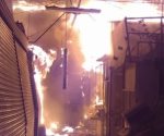 Evacuan mercado de San Cosme por un incendio