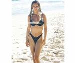 Sexy foto de la actriz en bikini negro recibió miles de corazones rojos