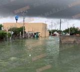 Superan inundaciones el metro de altura en la colonia Colosio