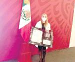 Premian en México a doctora matamorense