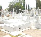 Exhuman cuerpos por falta de espacios en cementerios