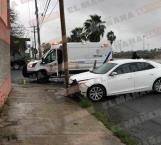 Resultan dos mujeres lesionadas en percance vial