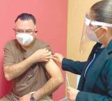 Completan vacunación contra Covid-19 a personal de Salud