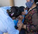 Aplican vacunas SR, SRP y VPH a menores de edad