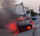 Se incendia camioneta en Díaz Ordaz