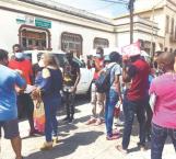 Protestan haitianos frente a Migración