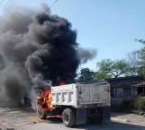 Incendios de camión y pastizal causan movilización