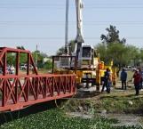 Instalan puente peatonal en Del Carmen