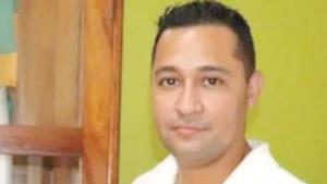 Comando asesina a tres en restaurante en Guanajuato