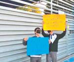 Protestan estudiantes del Cobat