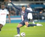 Mbappé salva al PSG