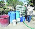 Llevan agua potable a Los Pinos y Vamos Tamaulipas