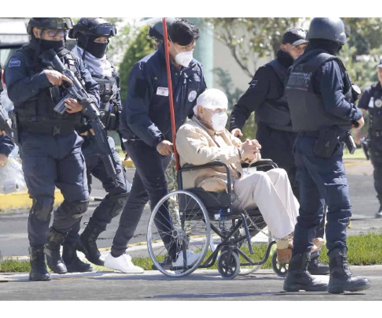 Trasladan a Caro Quintero a consulta