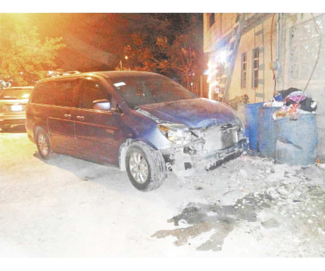 Amenazan a mujer después de choque