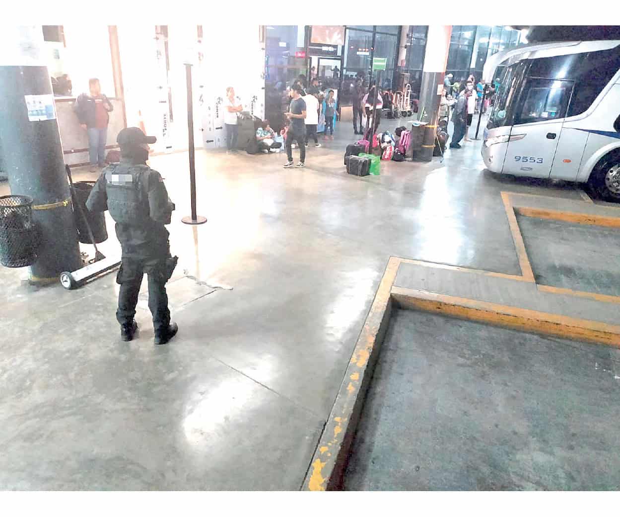 Vigila Guardia Estatal las Centrales de Autobuses