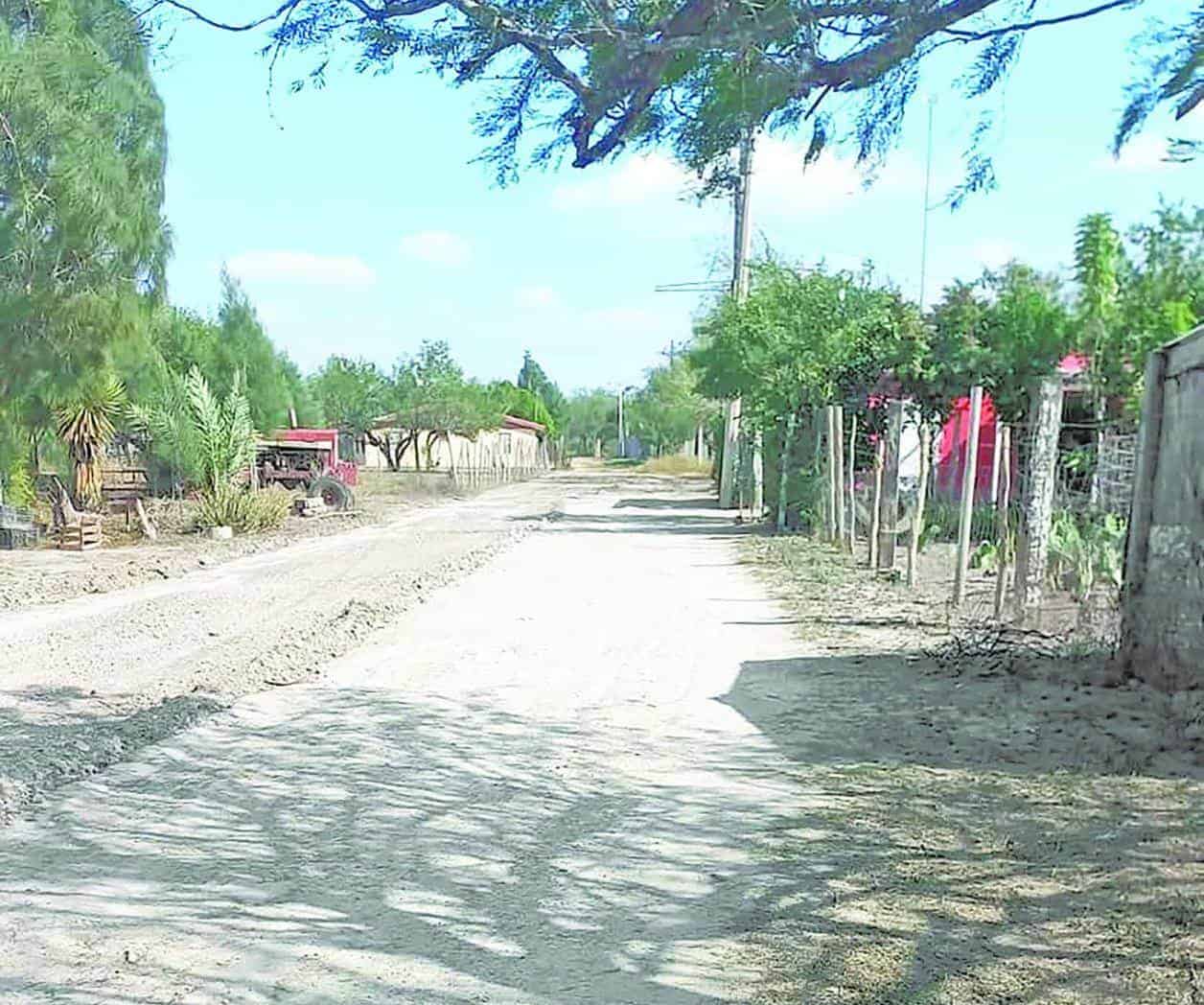 Llevan apoyos a zonas rurales