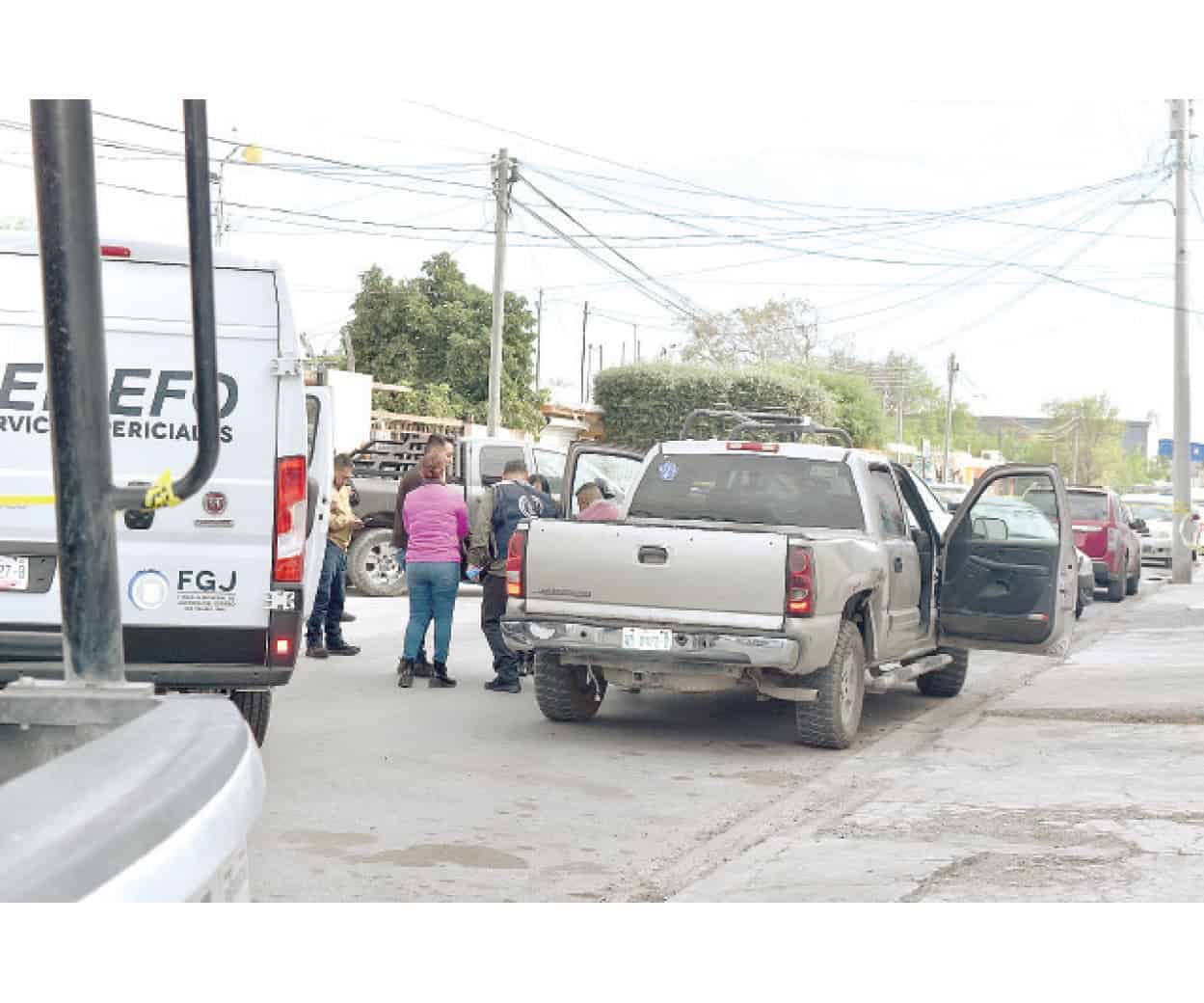 Investigan ejecución de hombre en la Longoria