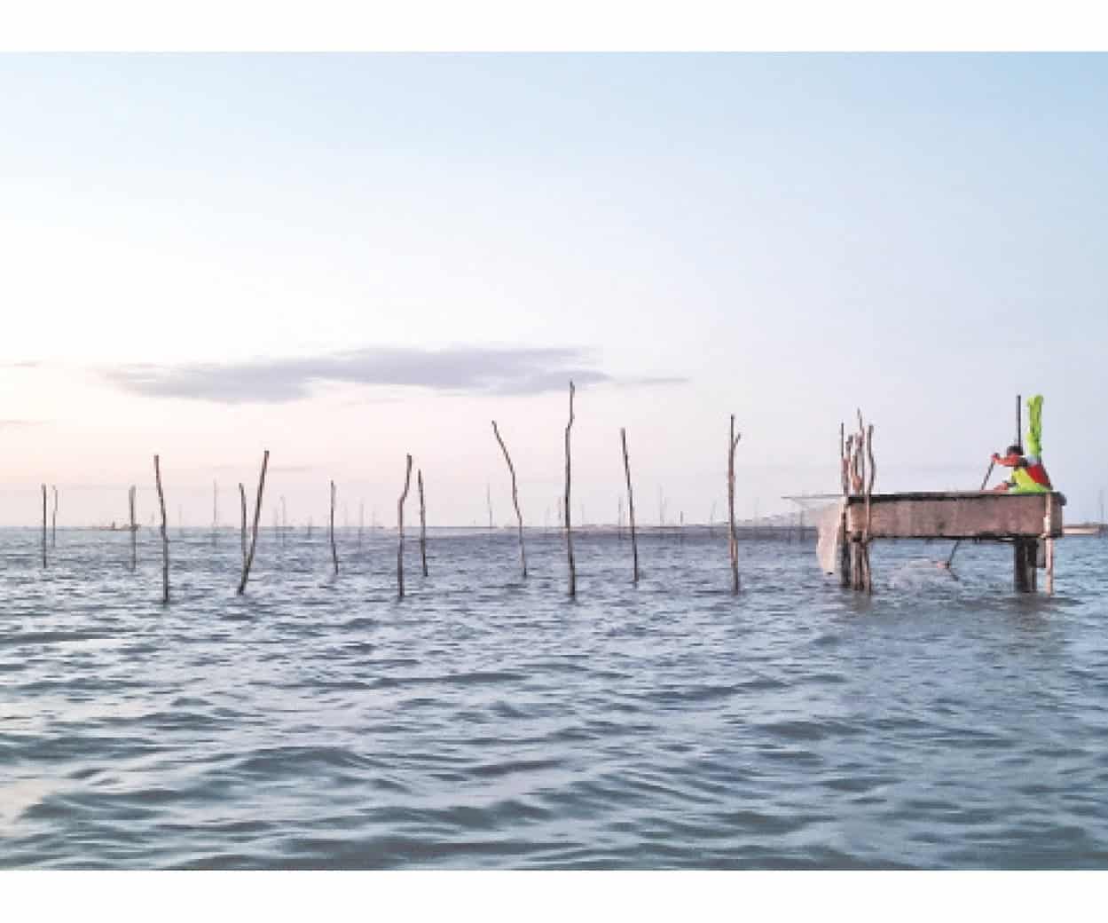 Viven pescadores un crítico invierno