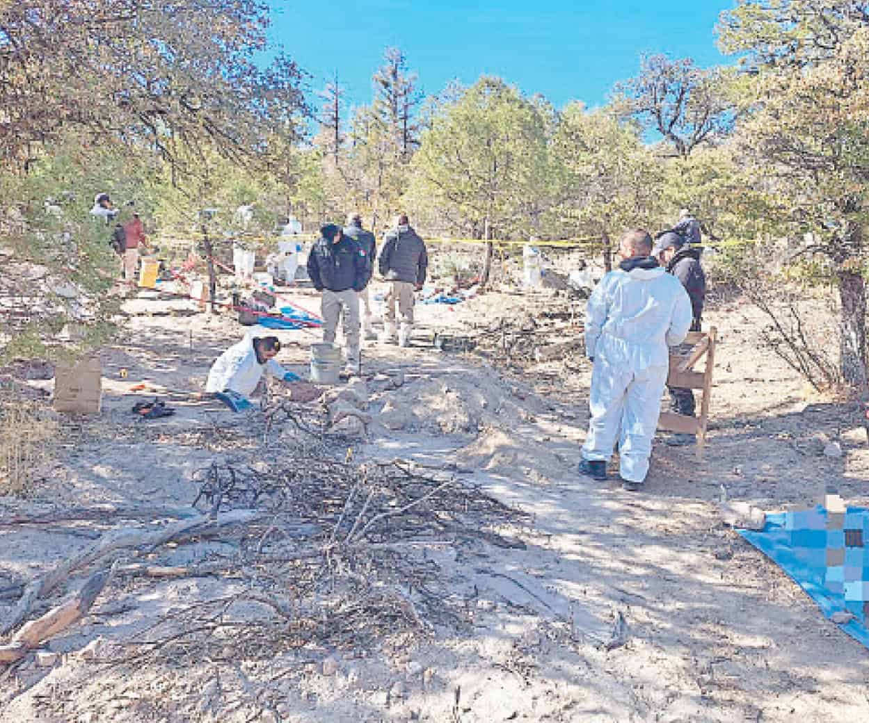 Hallan 10 cuerpos en fosas clandestinas en Chihuahua